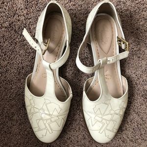 Clark’s Mary Janes